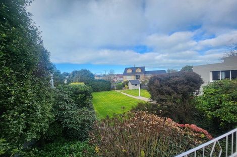 Photo of property in 27 Clyde Street, Oamaru North, Oamaru, 9400