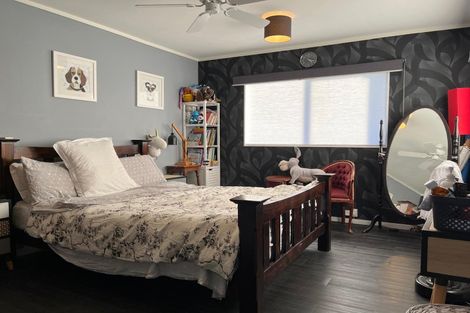 Photo of property in 1/14 Wilisa Rise, Goodwood Heights, Auckland, 2105