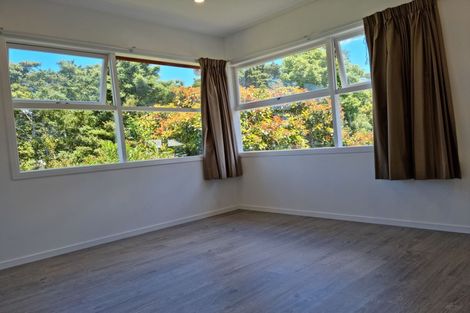Photo of property in 60 Lynden Avenue, Hillcrest, Auckland, 0627