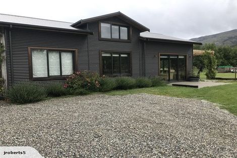 Photo of property in 66 Gladsmuir Road, Queensberry, Cromwell, 9383