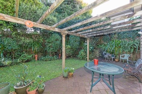 Photo of property in 4/3a Haast Street, Remuera, Auckland, 1050