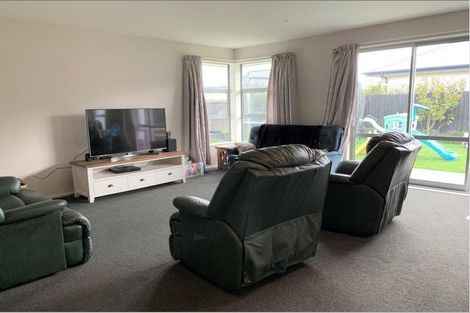 Photo of property in 15 Templetons Road, Aidanfield, Christchurch, 8025