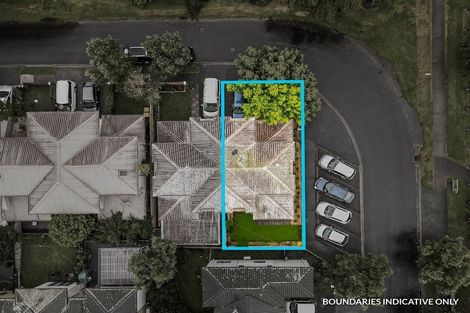 Photo of property in 37 Verdale Circle, Glen Eden, Auckland, 0602