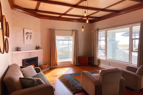 Photo of property in 597 Marine Parade, Napier South, Napier, 4110