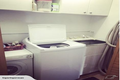 Photo of property in 38 Oruamo Place, Beach Haven, Auckland, 0626