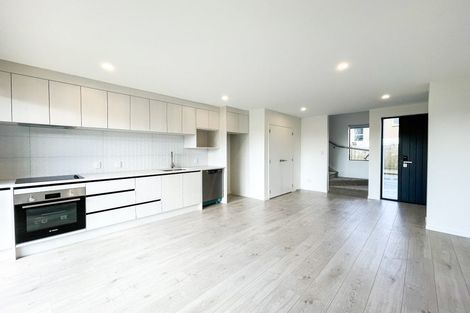 Photo of property in 7c Kotahi Road, Mount Wellington, Auckland, 1062