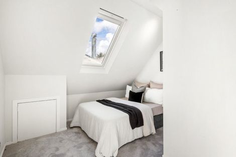Photo of property in 2/68 Norwood Road, Bayswater, Auckland, 0622