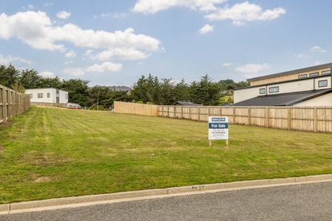 Photo of property in 19 Muriwai Drive, Diamond Harbour, 8971