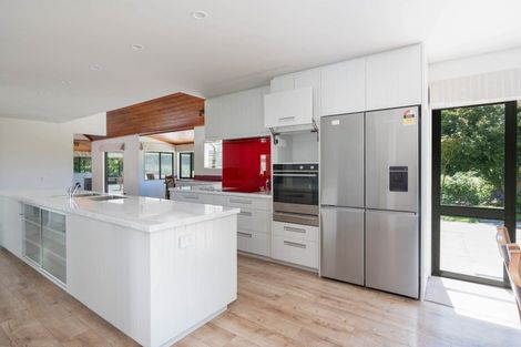 Photo of property in 71 Gillespie Place, Acacia Bay, Taupo, 3385