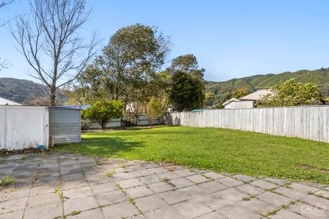 Photo of property in 39 Prouse Crescent, Naenae, Lower Hutt, 5011