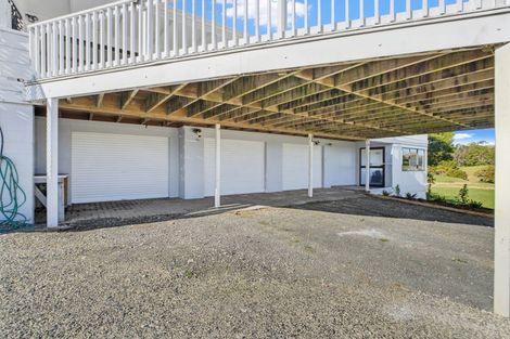 Photo of property in 16 Kaiwaka-mangawhai Road, Kaiwaka, 0975