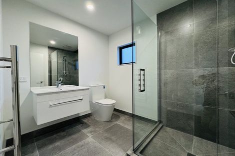 Photo of property in 1/106 Somerfield Street, Somerfield, Christchurch, 8024