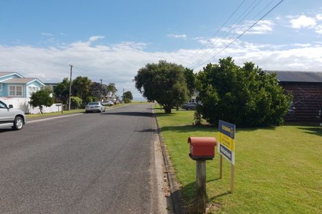 Photo of property in 10 Tatahi Street, Te Puru, Thames, 3575