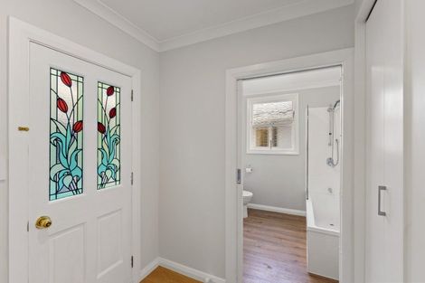 Photo of property in 25 Hillcrest Road, Raumati South, Paraparaumu, 5032