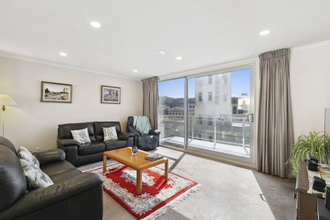 Photo of property in 13/15 Roxburgh Street, Mount Victoria, Wellington, 6011