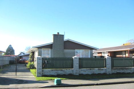 Photo of property in 19 Montague Street, Islington, Christchurch, 8042