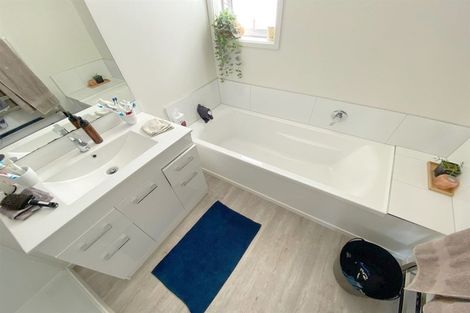 Photo of property in 286a Wainoni Road, Avondale, Christchurch, 8061