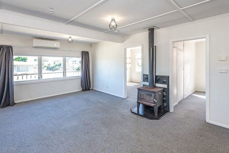 Photo of property in 78 Matai Street, Castlecliff, Whanganui, 4501