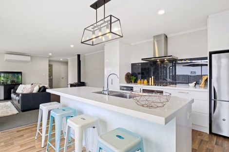 Photo of property in 5 Magnetic Place, Cromwell, 9310