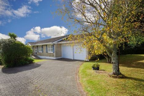 Photo of property in 71 Glencoe Road, Browns Bay, Auckland, 0630