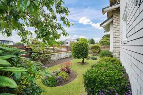 Photo of property in 63 Princes Street, Georgetown, Invercargill, 9812