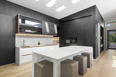 Photo of property in 32 Queens Avenue, Merivale, Christchurch, 8014