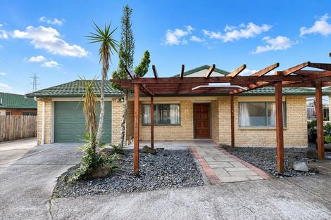 Photo of property in 48 Medvale Avenue, Flat Bush, Auckland, 2019