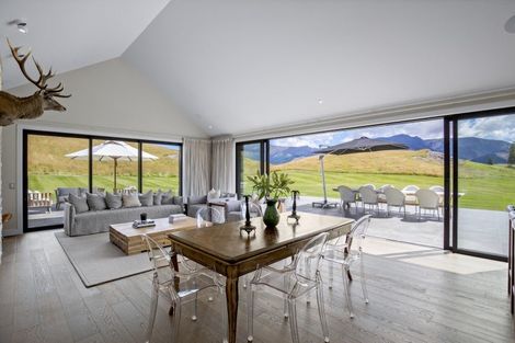Photo of property in 7 Bendemeer Lane, Lake Hayes, Queenstown, 9371