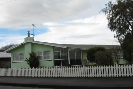 Photo of property in 8 Edinburgh Street, Takaka, 7110