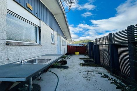 Photo of property in 2/68 Tasman Street, The Wood, Nelson, 7010