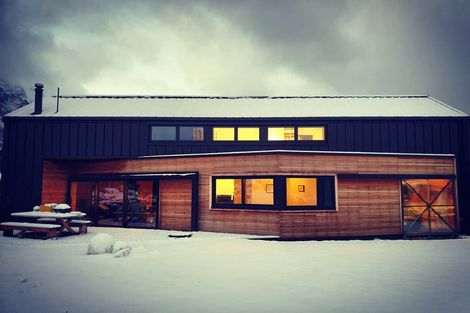 Photo of property in 4 Pendeen Crescent, Jacks Point, Queenstown, 9371