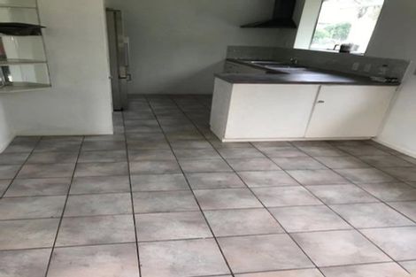 Photo of property in 217 Sturges Road, Henderson, Auckland, 0612