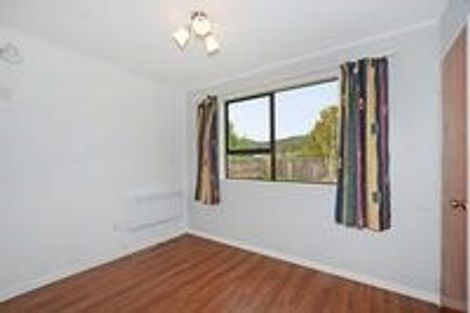Photo of property in 87 Kingsley Street, Stokes Valley, Lower Hutt, 5019