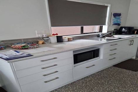 Photo of property in 342c Main Road, Tawa, Wellington, 5028