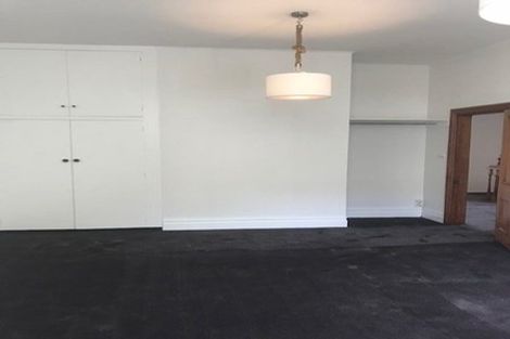 Photo of property in 43 Grant Road, Thorndon, Wellington, 6011