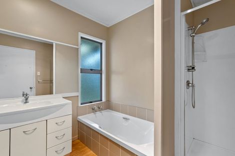 Photo of property in 331 South Head Road, South Head, Helensville, 0874