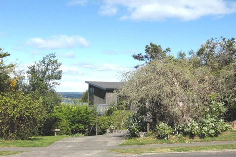 Photo of property in 2/709 Acacia Bay Road, Acacia Bay, Taupo, 3330
