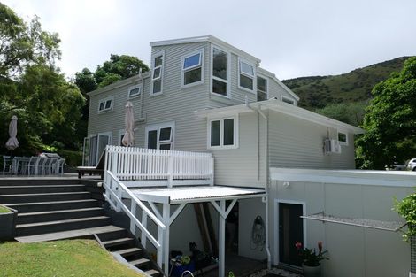 Photo of property in 57 Tilley Road, Paekakariki, 5034