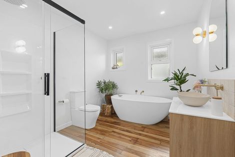 Photo of property in 144 Pioneer Road, Spotswood, New Plymouth, 4310