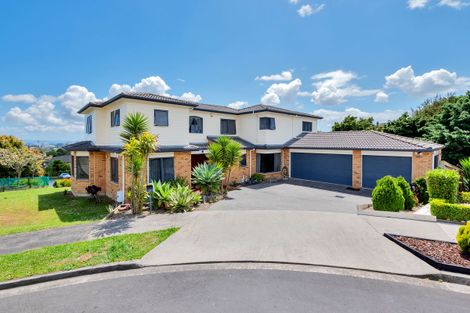 Photo of property in 2 Alcove Place, Totara Heights, Auckland, 2105