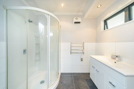 Photo of property in 6 Akers Road, Linton, Palmerston North, 4472