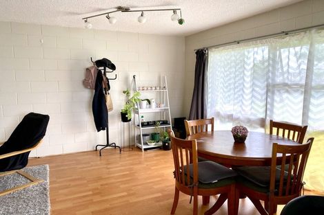 Photo of property in 2/15 Coates Street, Hamilton East, Hamilton, 3216