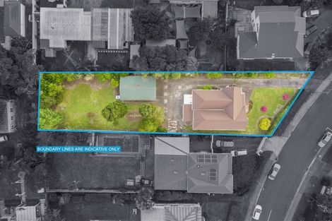 Photo of property in 11 Rugby Road, Birkenhead, Auckland, 0626