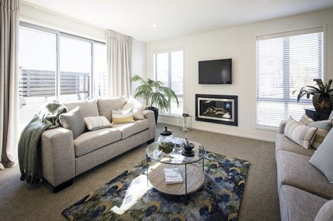 Photo of property in 4 Colquhoun Way, Kelvin Grove, 4470