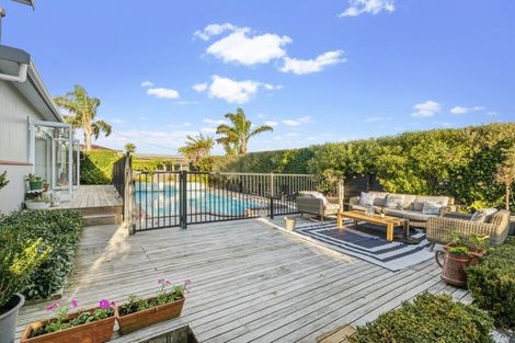 Photo of property in 58 Sunrise Avenue, Mairangi Bay, Auckland, 0630