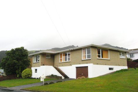 Photo of property in 3 Tewsley Street, Sawyers Bay, Port Chalmers, 9023