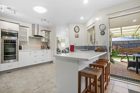 Photo of property in 111 Everitt Crescent, Whangamata, 3620