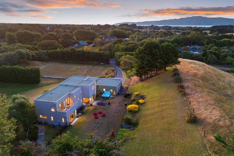 Photo of property in 80 Greendale Drive, Otaihanga, Paraparaumu, 5036