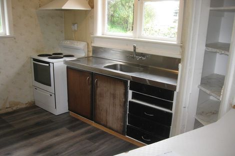 Photo of property in 17 Macaulay Street, Johnsonville, Wellington, 6037