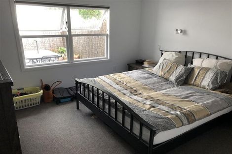 Photo of property in 11 Meeanee Quay, Westshore, Napier, 4110